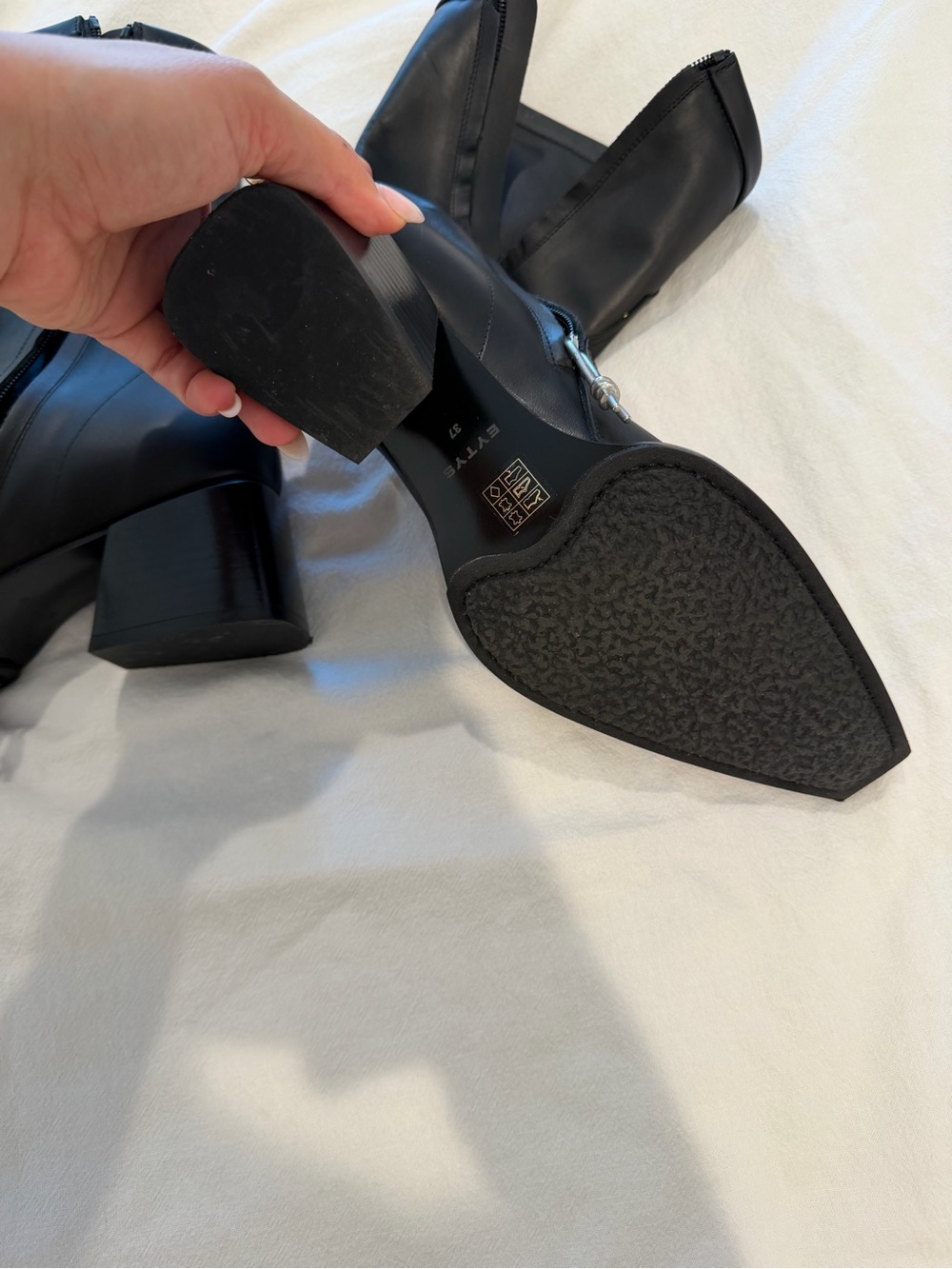 EYTYS Rari Black Boot - Picture 5 of 5